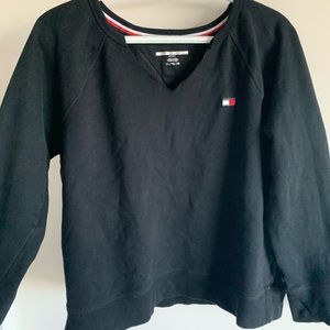 tommy sweatshirt